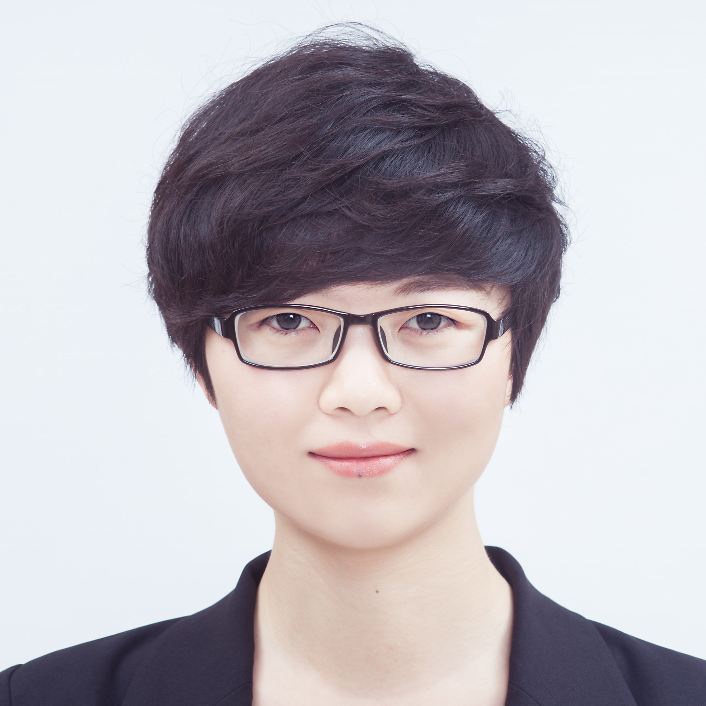 李潜律师